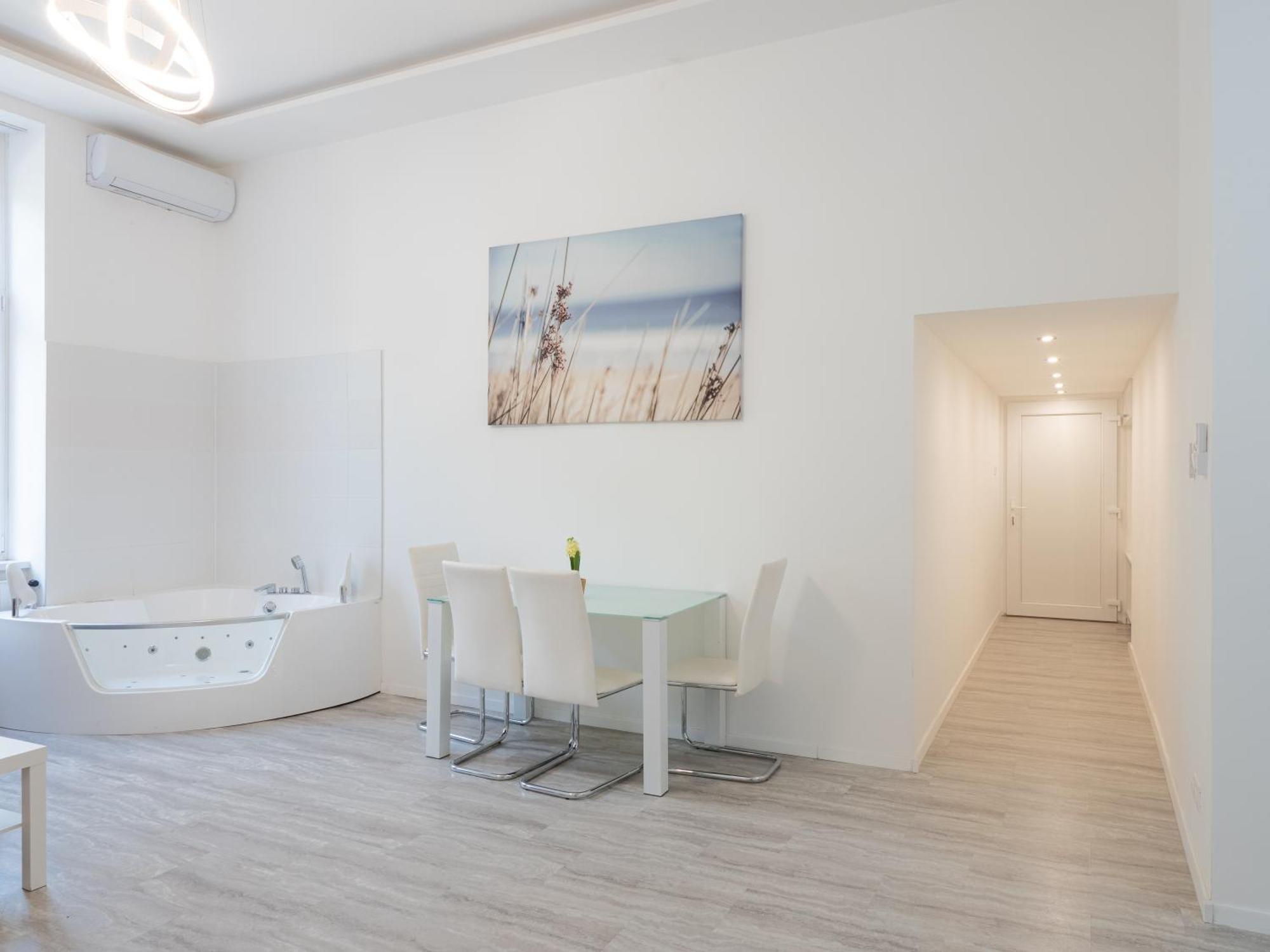 Luxury In The Apartment Budapest